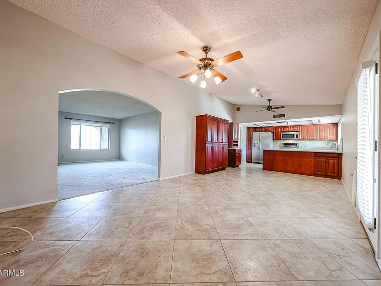 Buy Or Sell With Homes By Jan